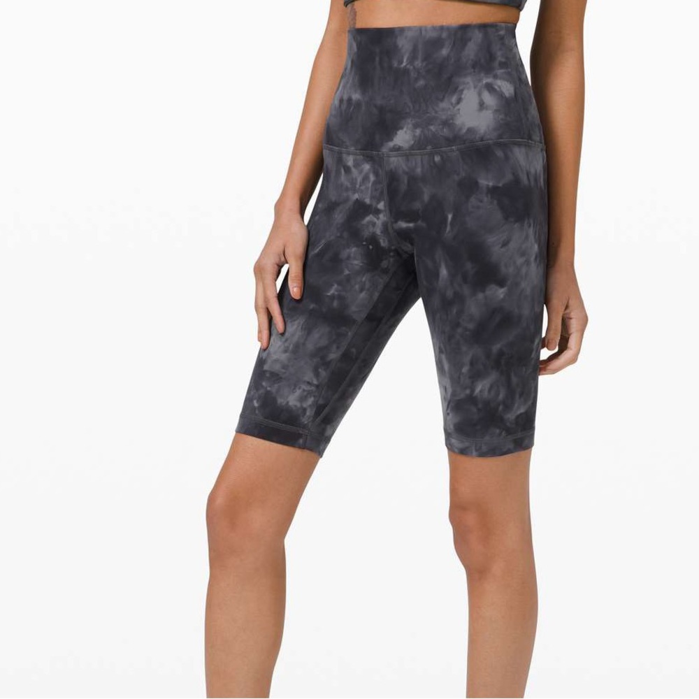 lululemon align super high rise short 10”